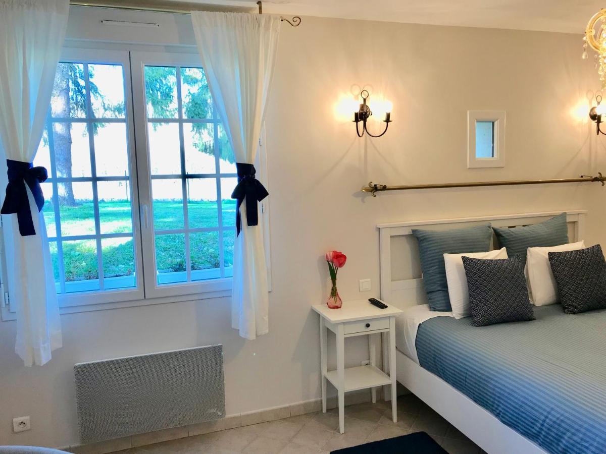 Sans Souci Bed And Breakfast Luxe Heated Pool And Restaurant Luzillé Dış mekan fotoğraf