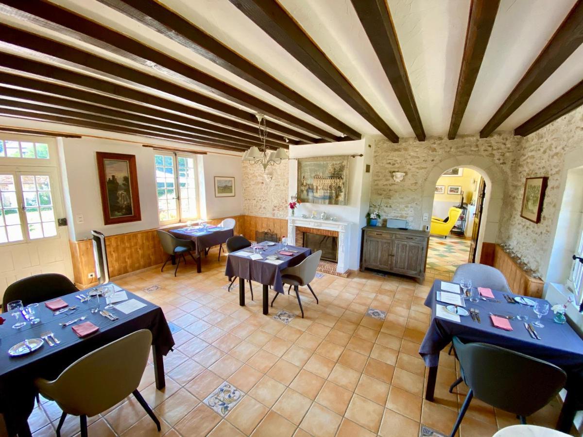Sans Souci Bed And Breakfast Luxe Heated Pool And Restaurant Luzillé Dış mekan fotoğraf