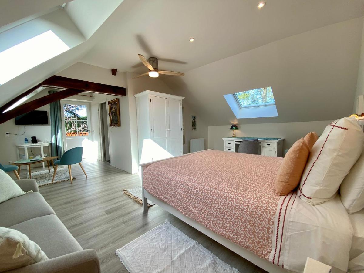 Sans Souci Bed And Breakfast Luxe Heated Pool And Restaurant Luzillé Dış mekan fotoğraf
