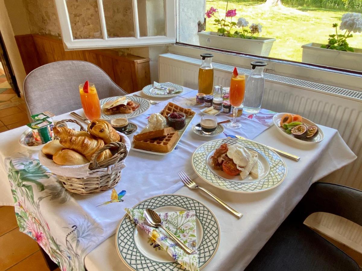 Sans Souci Bed And Breakfast Luxe Heated Pool And Restaurant Luzillé Dış mekan fotoğraf
