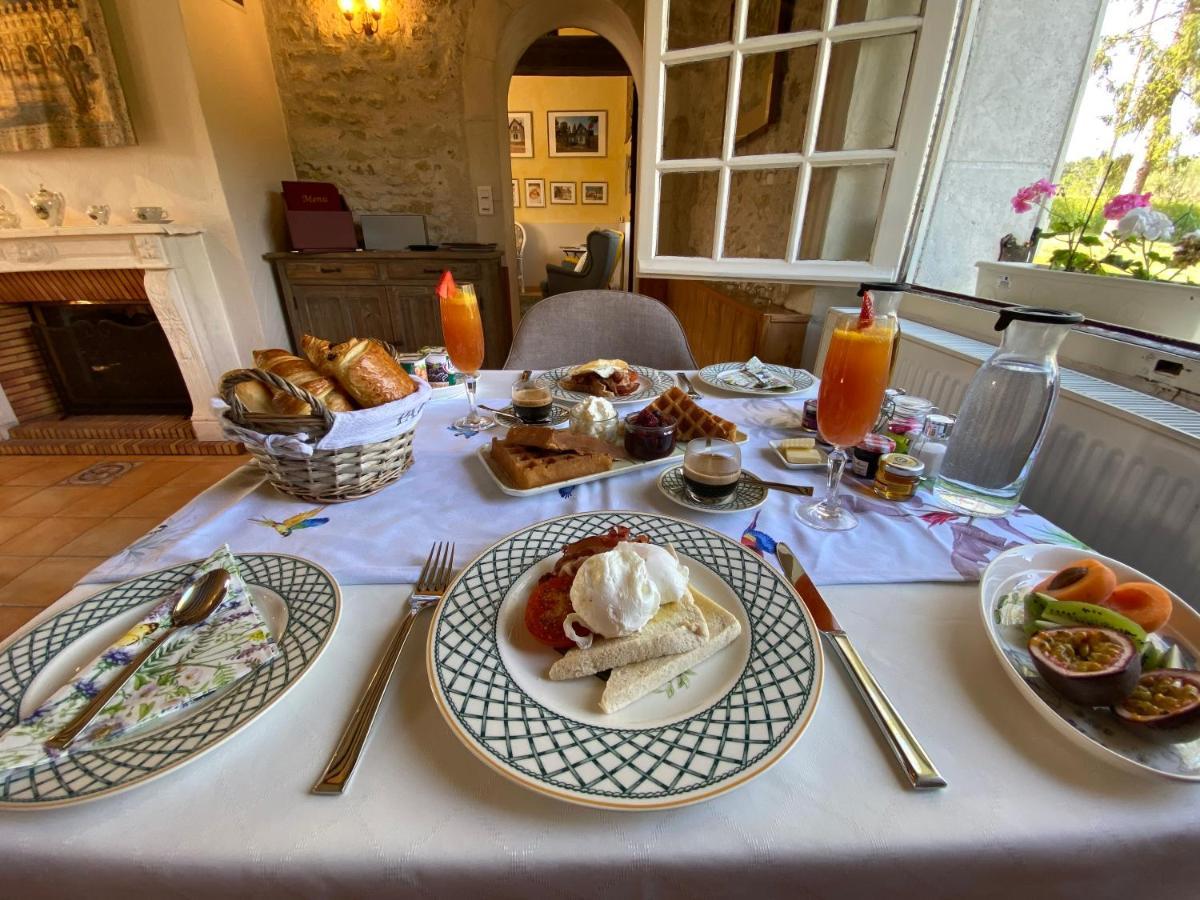 Sans Souci Bed And Breakfast Luxe Heated Pool And Restaurant Luzillé Dış mekan fotoğraf
