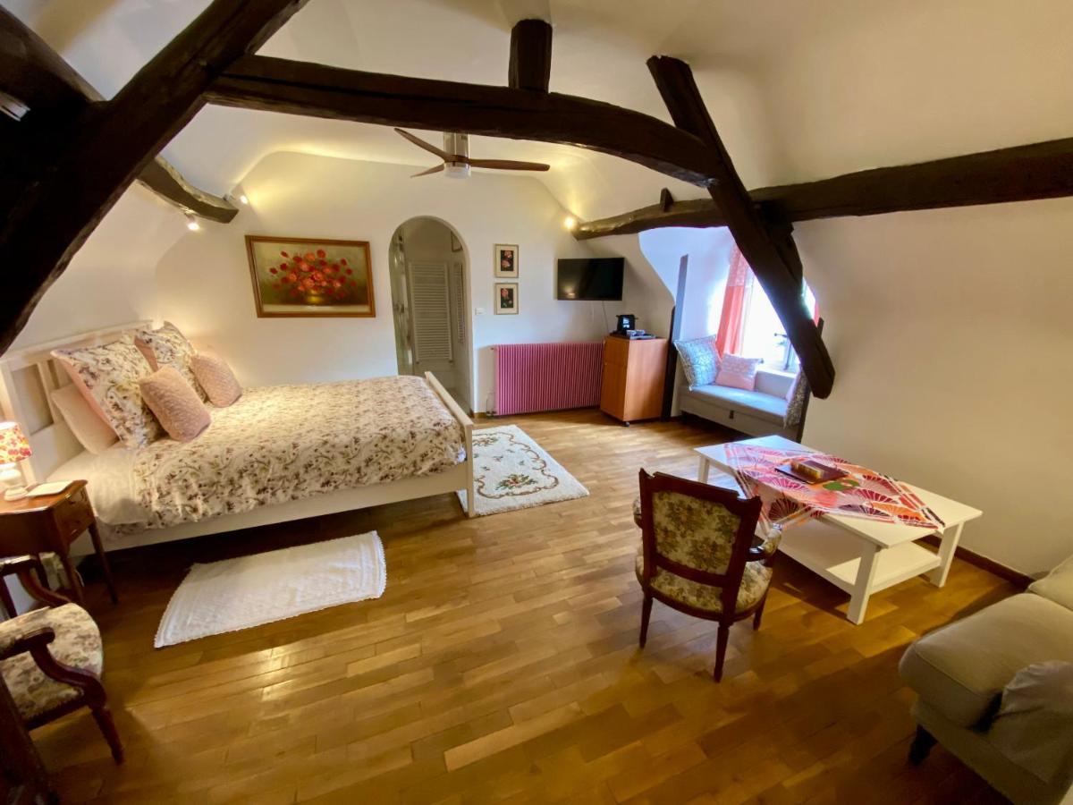 Sans Souci Bed And Breakfast Luxe Heated Pool And Restaurant Luzillé Dış mekan fotoğraf